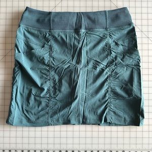 Title Nine evergreen hiking Skort